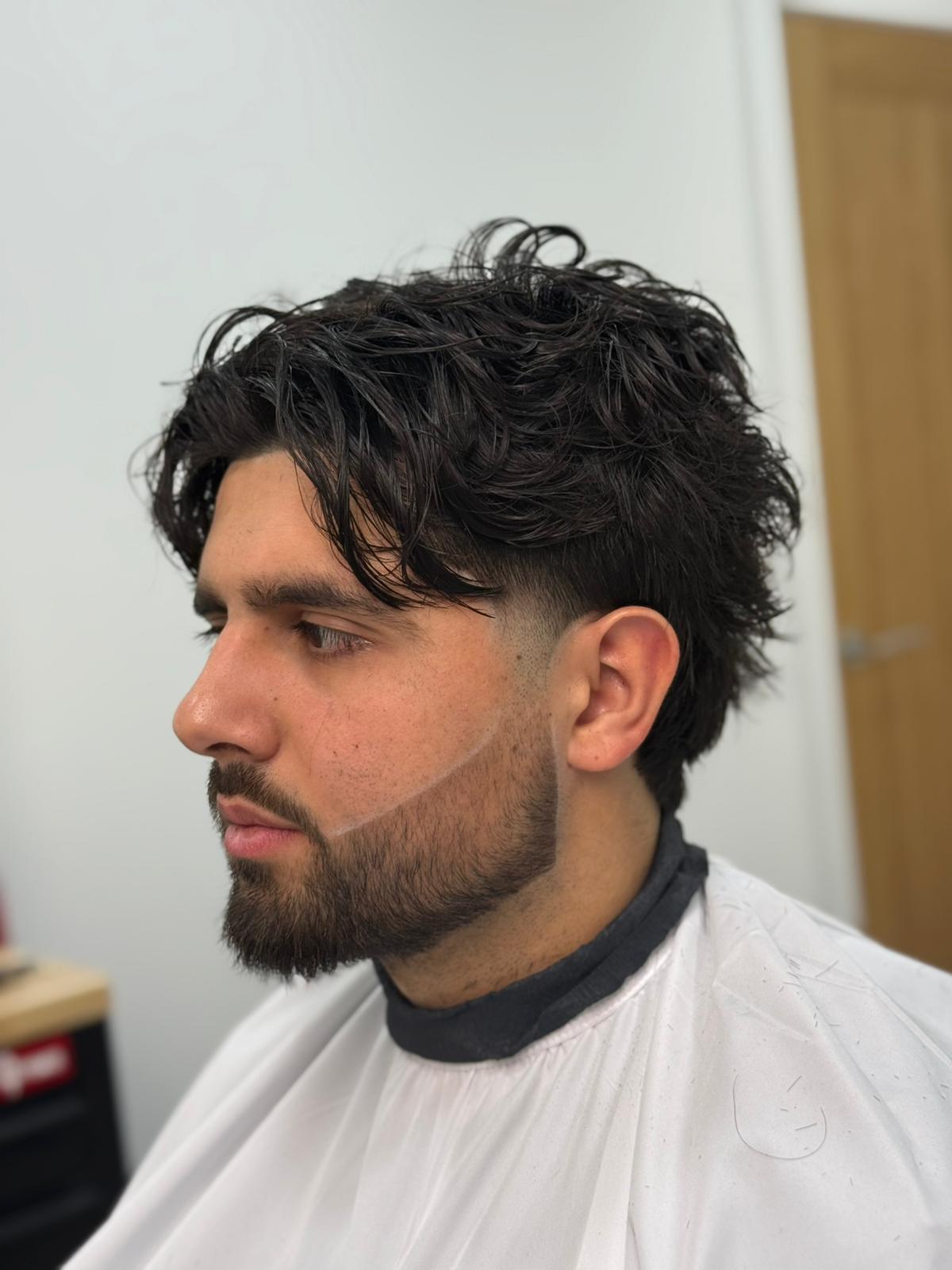 Textured fringe with a low fade