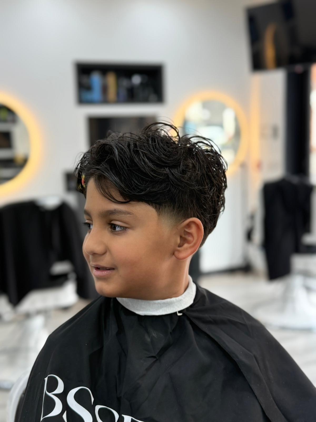 Kids textured wavy fringe