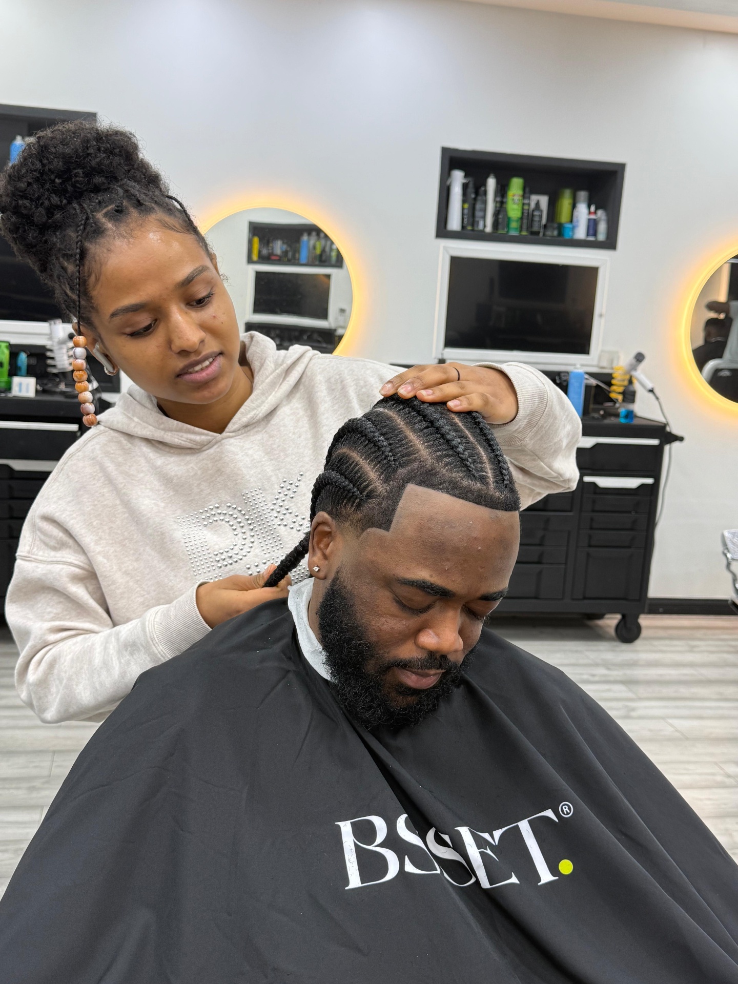 Saba, Braids Specialist at Mo's Barbers